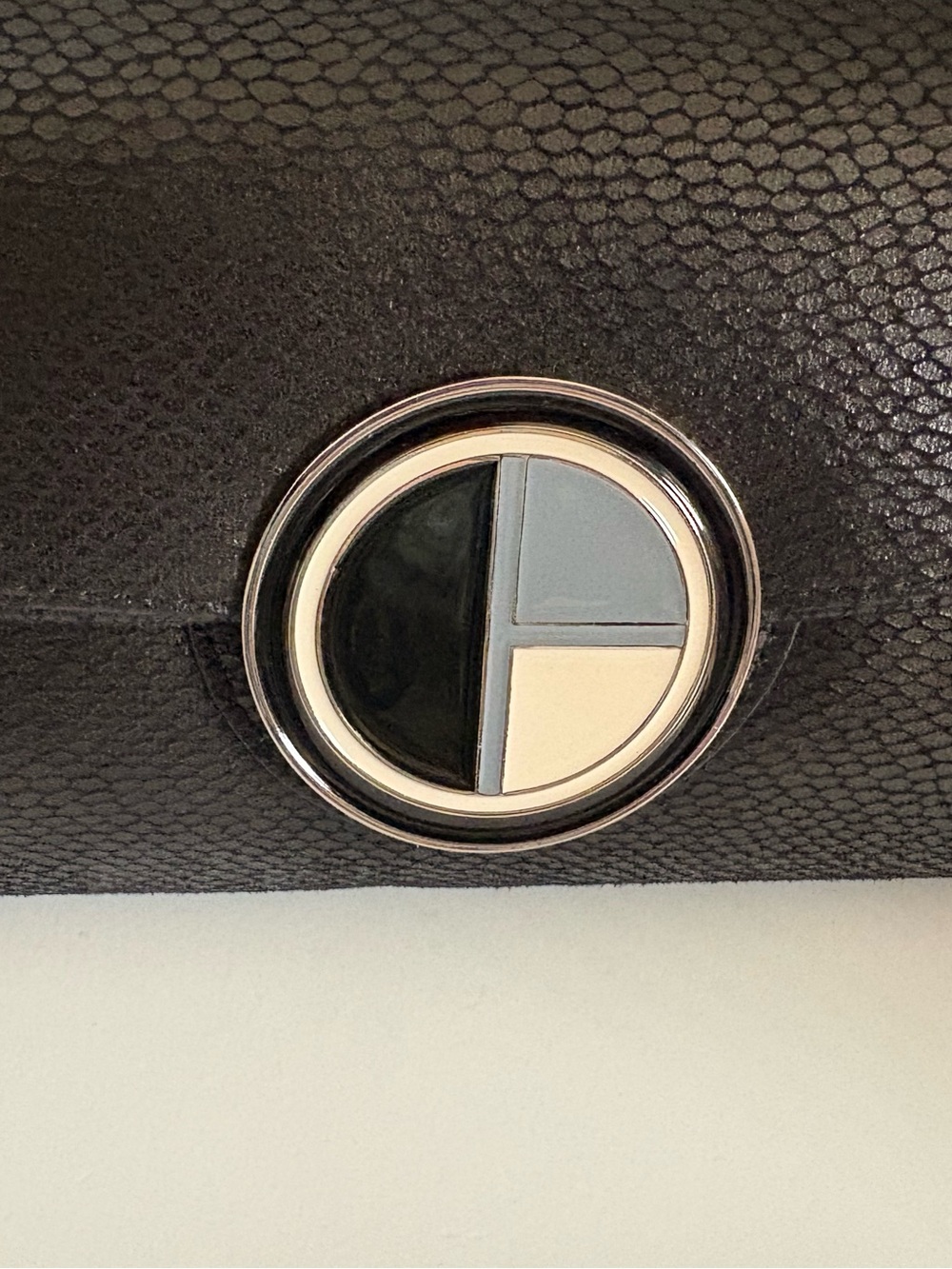 White House Black Market Black Chain Strap Black Purse/Clutch - Picture 4 of 12